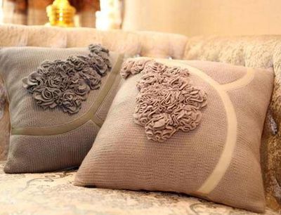 三款针织抱枕，以柔软拥抱抵御倒春寒，点亮温暖家居